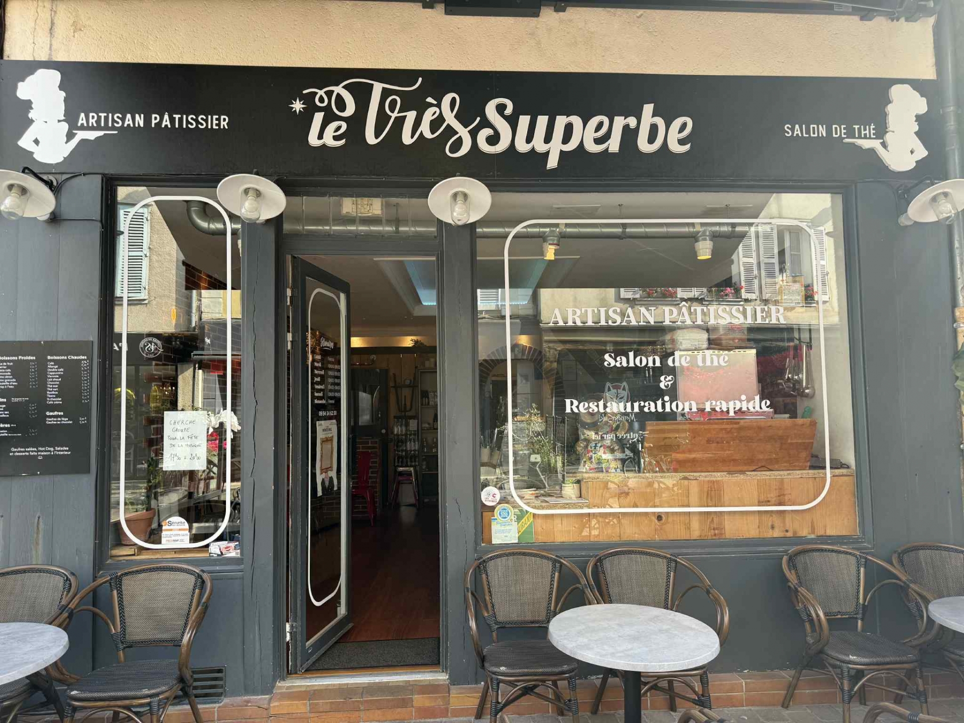 Le Très Superbe