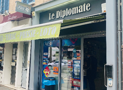 Le Diplomate