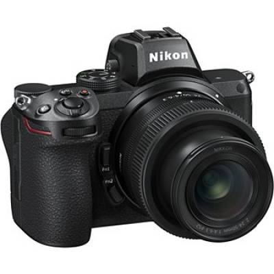 Nikon z5 avec 24-50 1899€