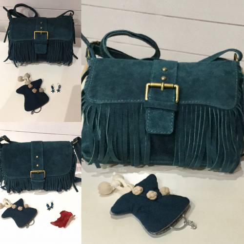 Sac bandoulière frange en cuir croûte vachette