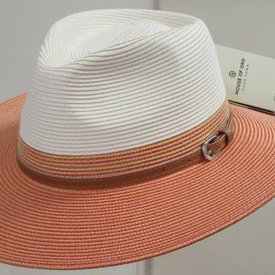 CHAPEAU BELLA