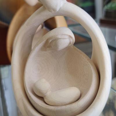 Sainte famille en bois