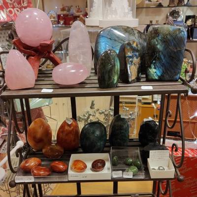 Pierres de Madagascar - Labradorite, Quartz rose, Cornaline etc.