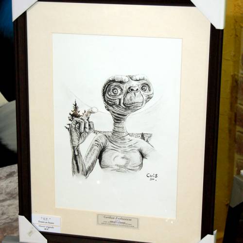 E.T. l'extra-terrestre - Dessin ORIGINAL A4 au fusain sur feuille à grain.